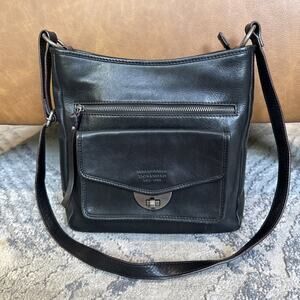 Tignanello Black Leather Shoulder Bag Adjustable Strap Turnlock